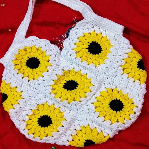 Sunflower Wool Side Bag