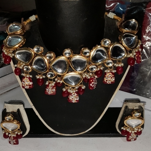 Kundan Set