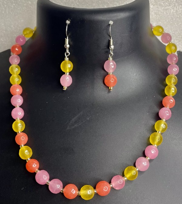 MultiColour necklace set