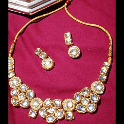 Heavy Kundan Nacklace